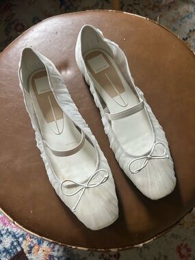 Dolce Vita Raeven white tulle flats